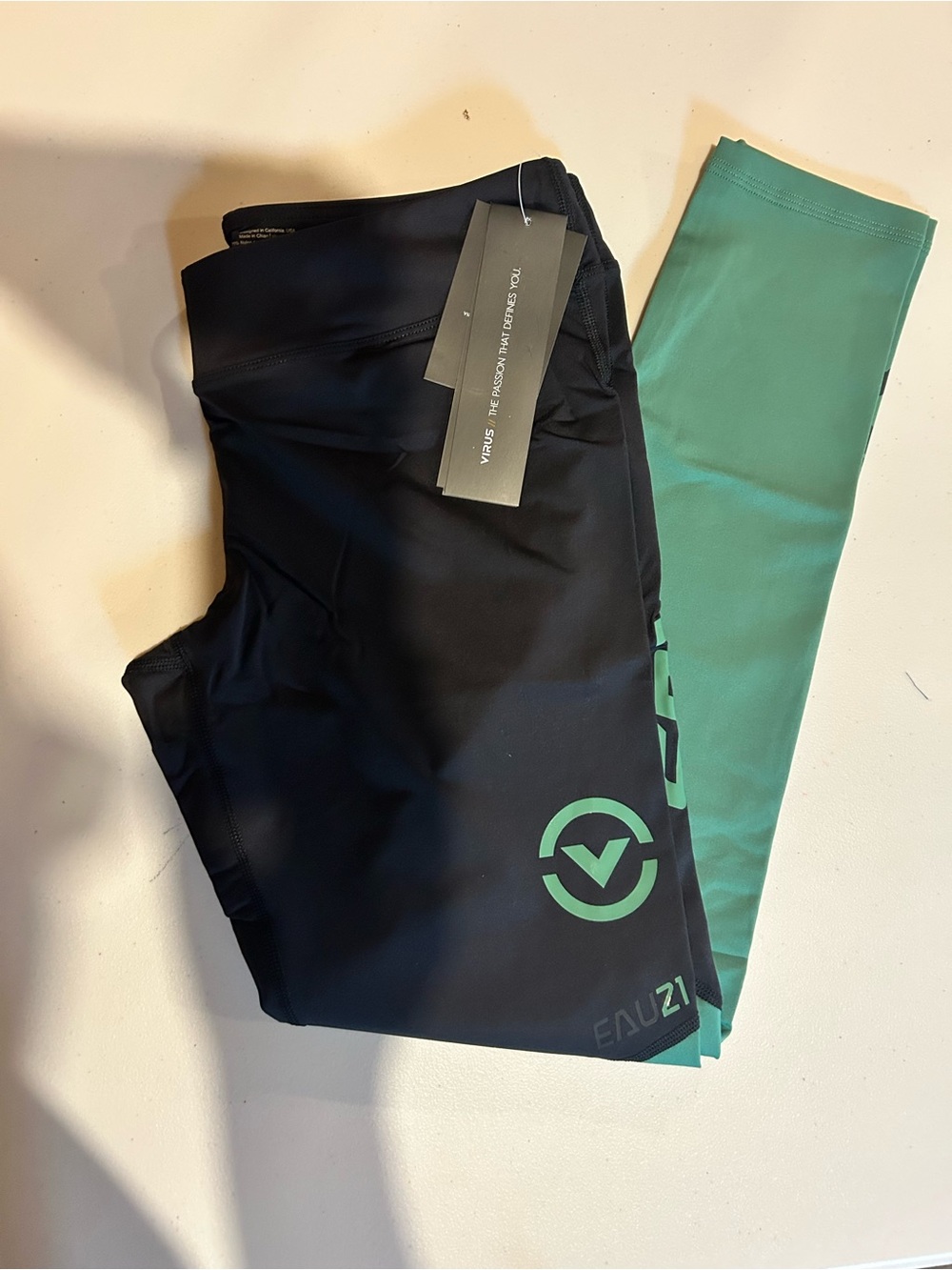 Virus Black Performance Series Leggings